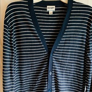 ✨ LAST CHANCE! ✨ Old navy button down cardigan